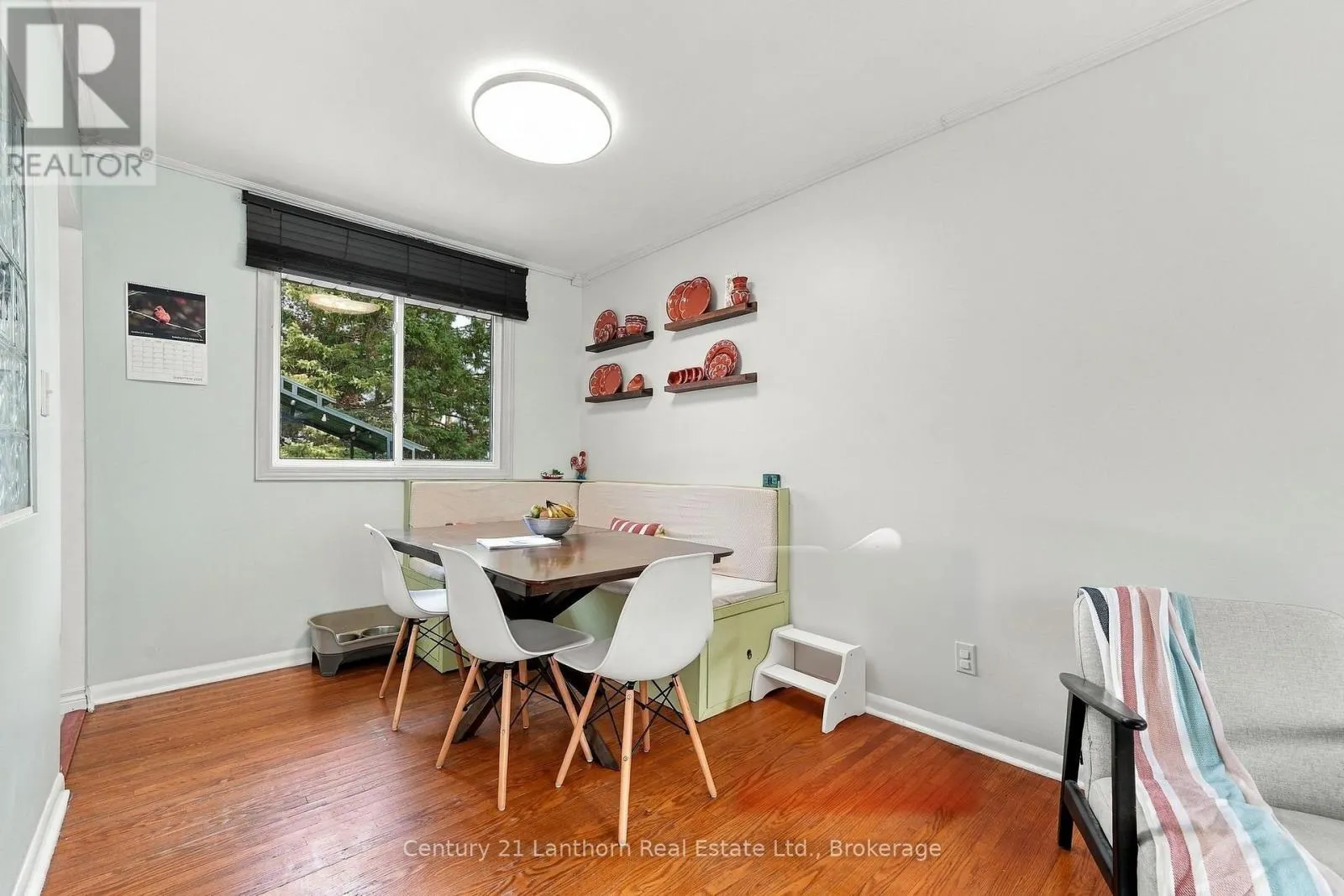 706 WILLIS STREET