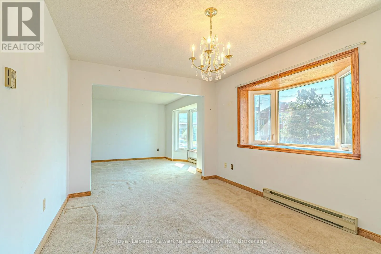 182 COLBORNE STREET W