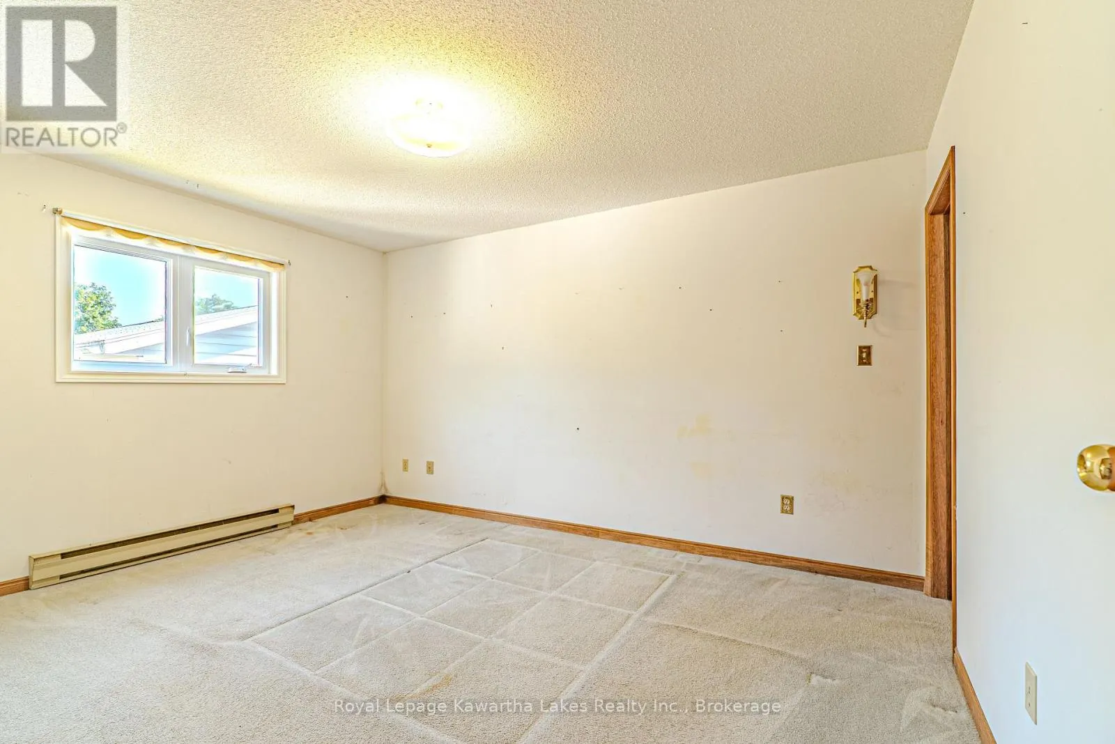 182 COLBORNE STREET W