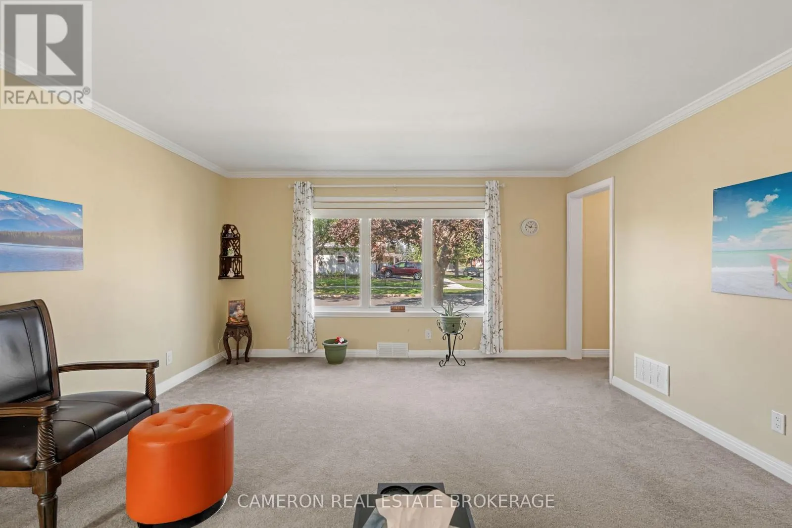 905 THIRD STREET E