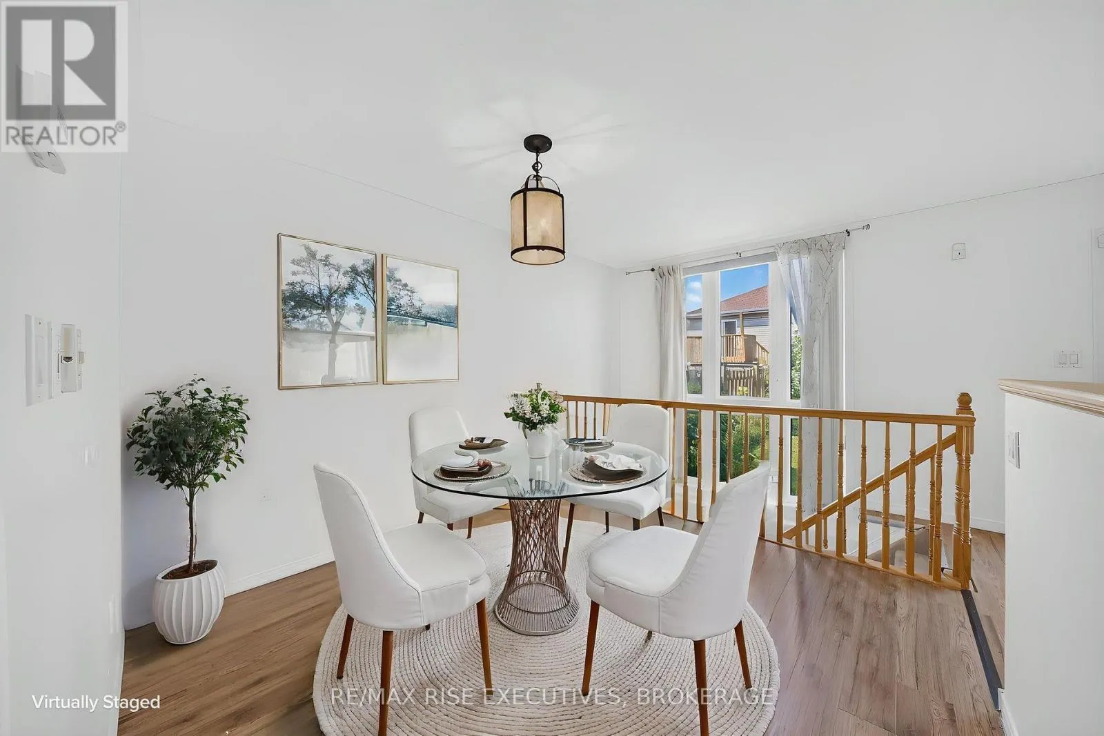 254 ELLESMEER AVENUE