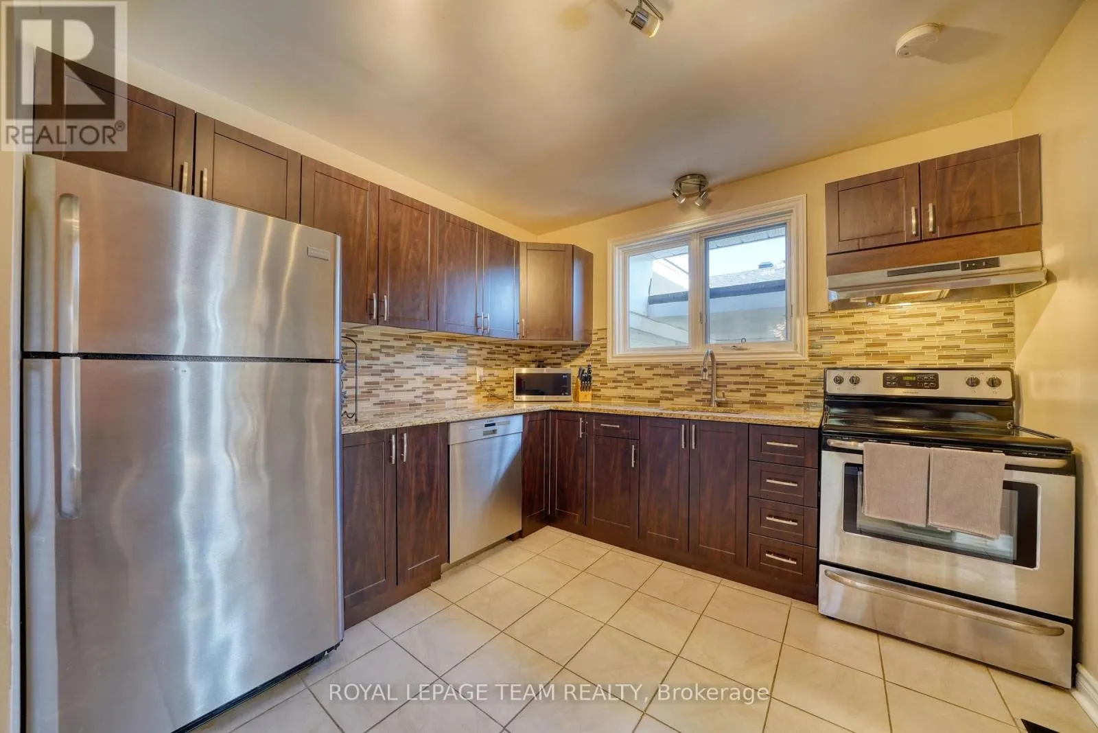 2161 RUSHTON ROAD