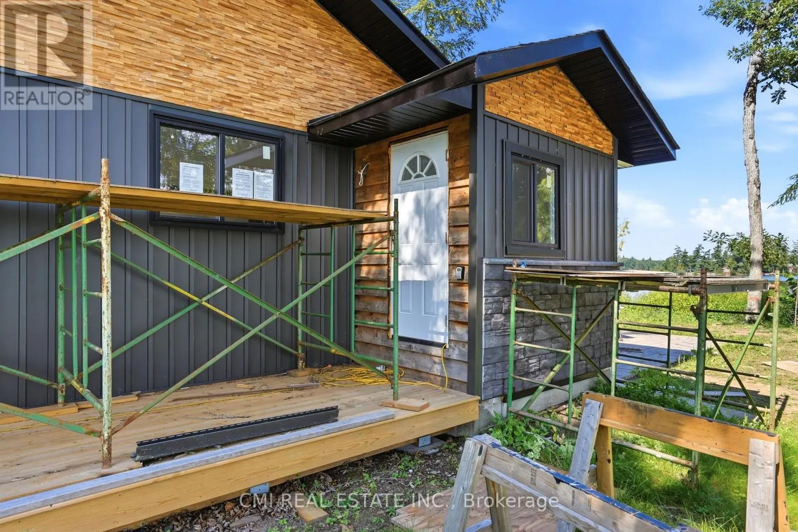 2324 SALMON BAY ROAD