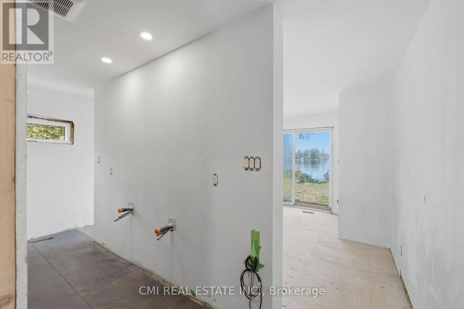 2324 SALMON BAY ROAD