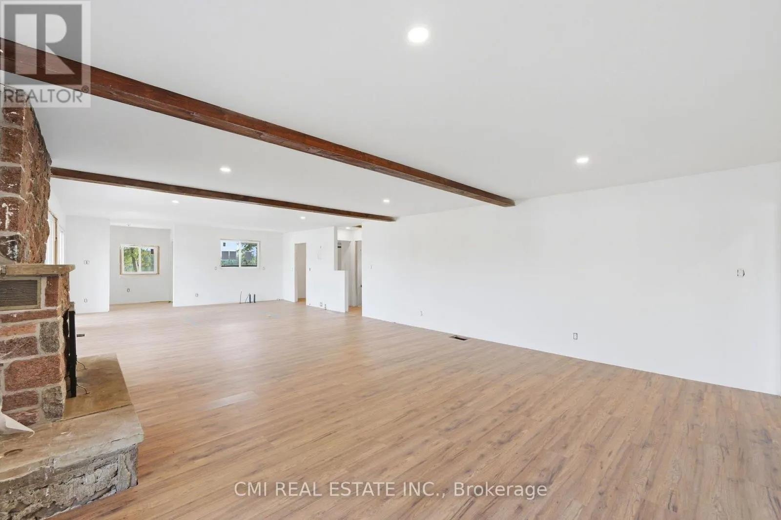 2324 SALMON BAY ROAD