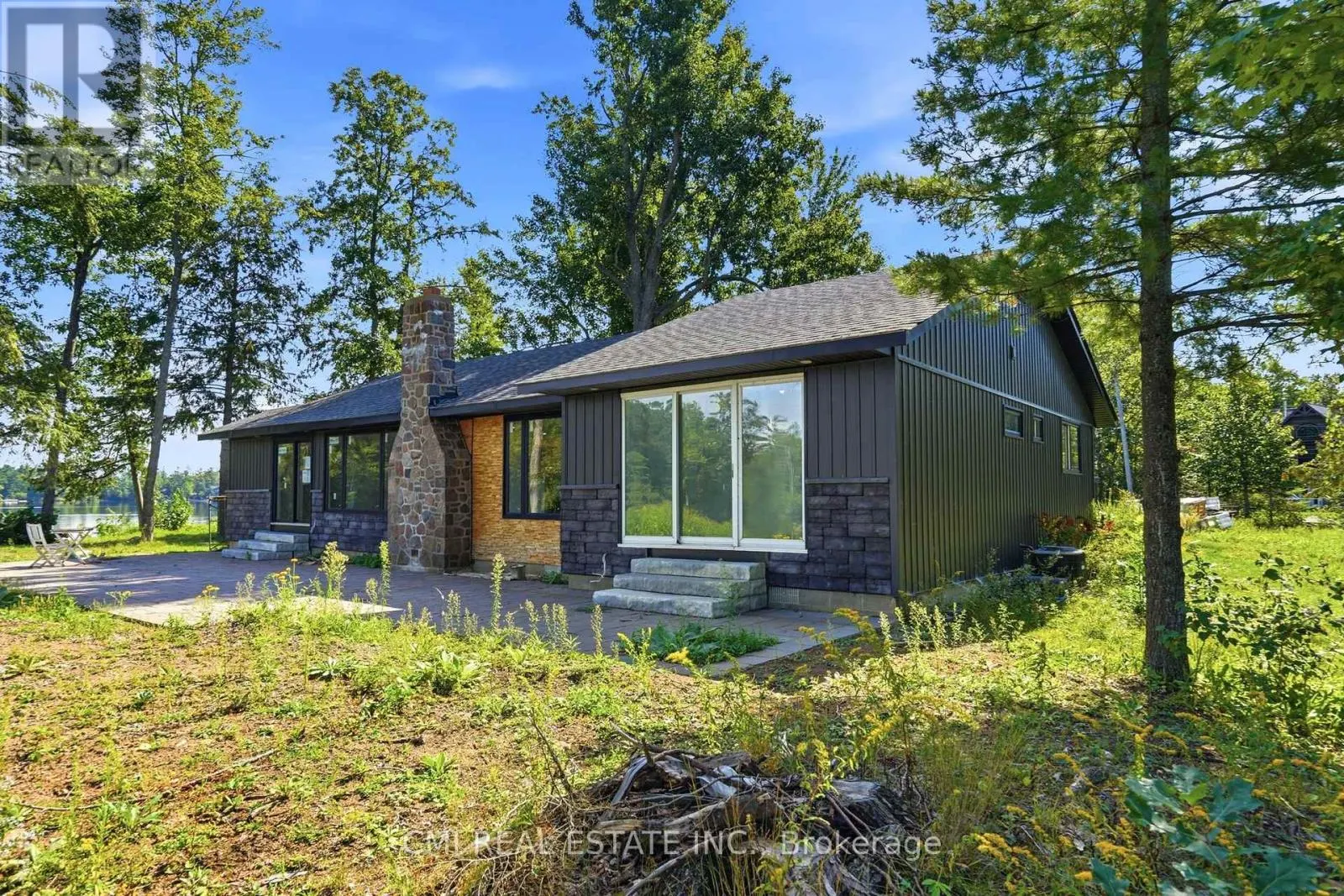 2324 SALMON BAY ROAD