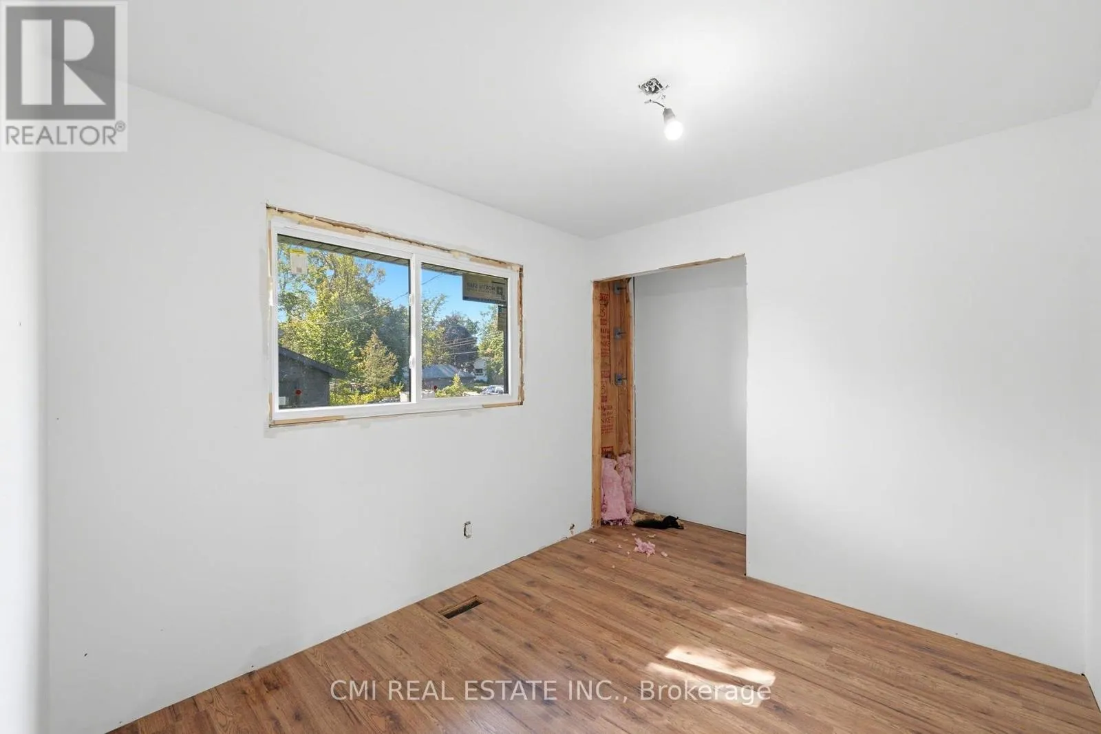 2324 SALMON BAY ROAD