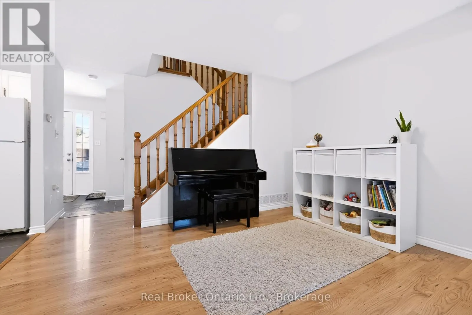 91 YORK STREET E