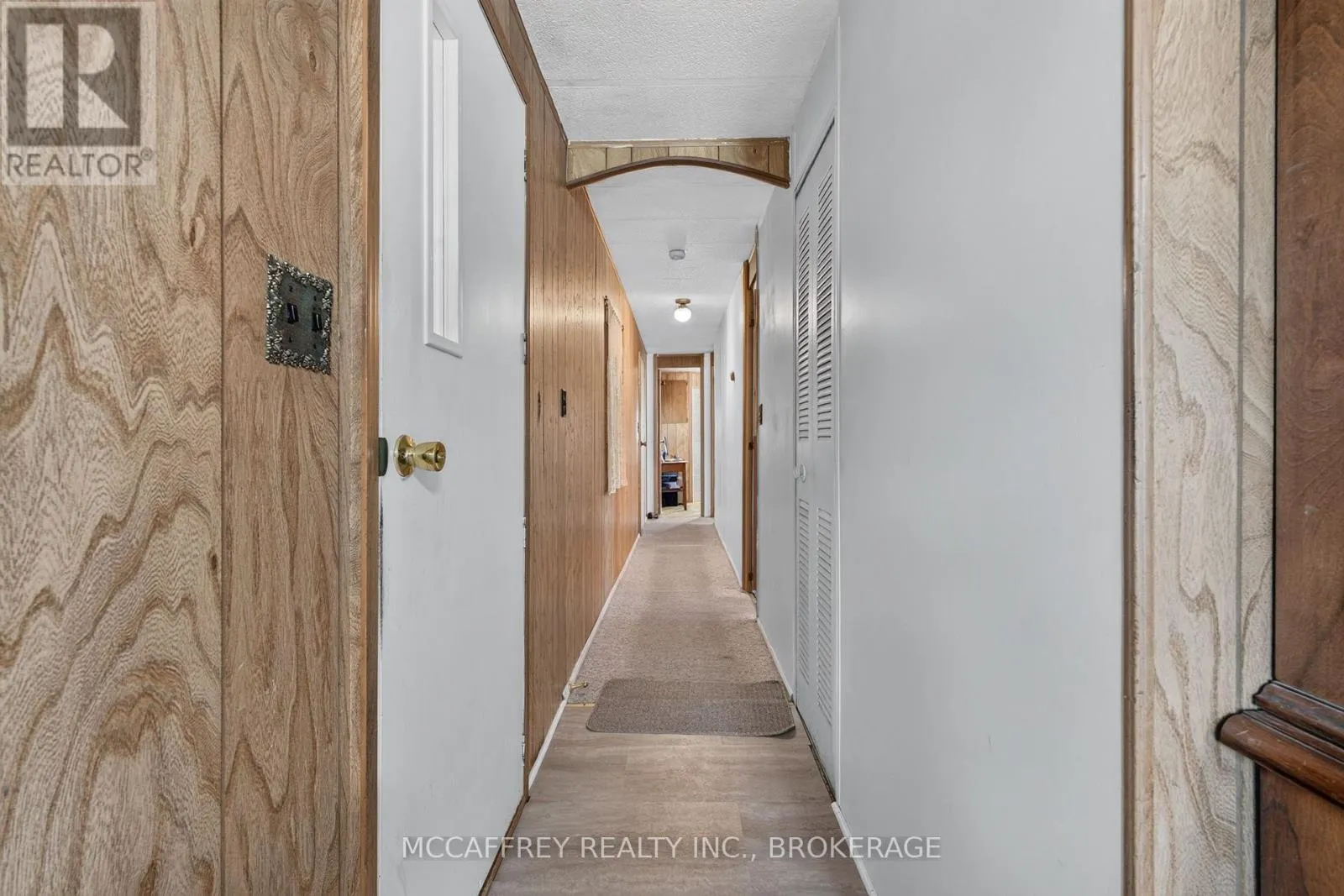 6 CEDAR STREET
