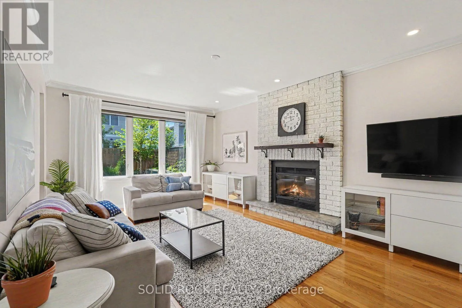 742 MERKLEY DRIVE