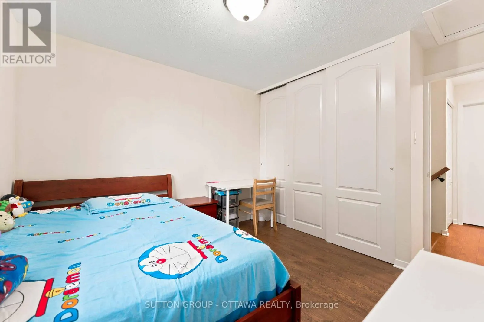 66 FIELDGATE DRIVE