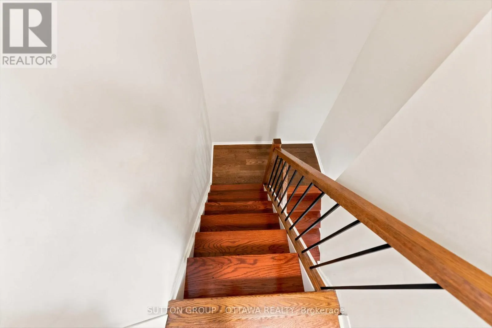 66 FIELDGATE DRIVE
