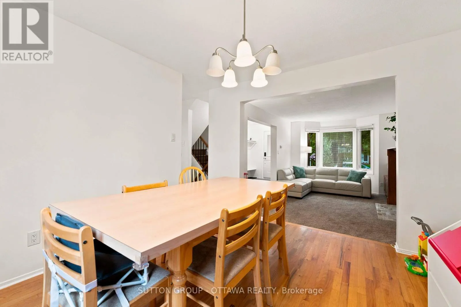 66 FIELDGATE DRIVE