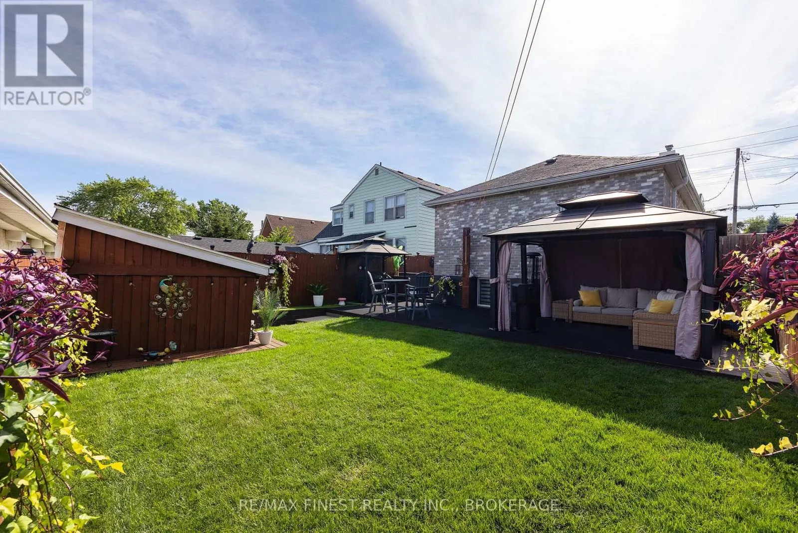 581 DIVISION STREET