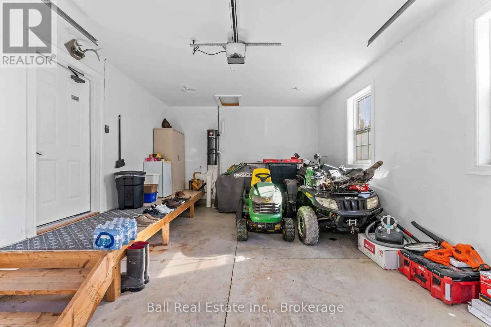 382 LAKEHURST CIRCLE ROAD