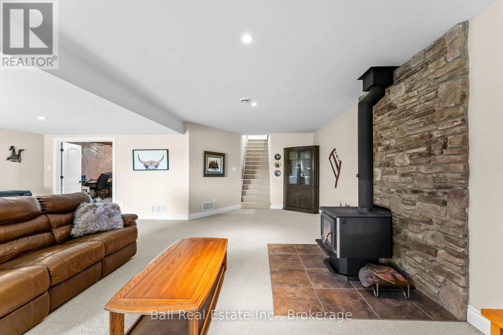 382 LAKEHURST CIRCLE ROAD