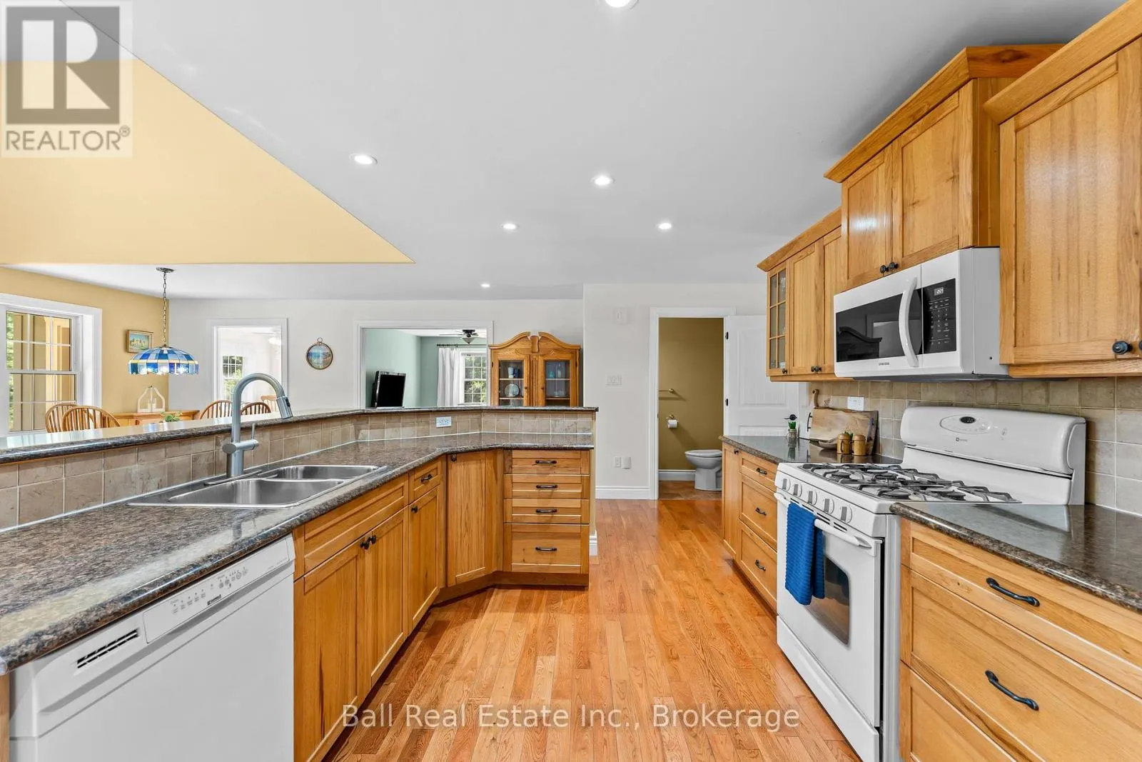 382 LAKEHURST CIRCLE ROAD