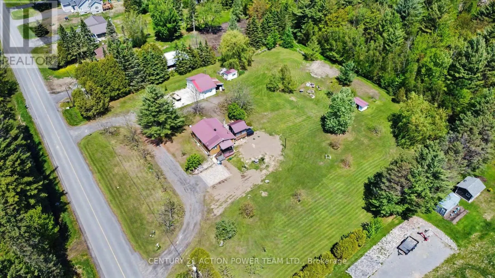 579 MONTEE LAJEUNESSE ROAD