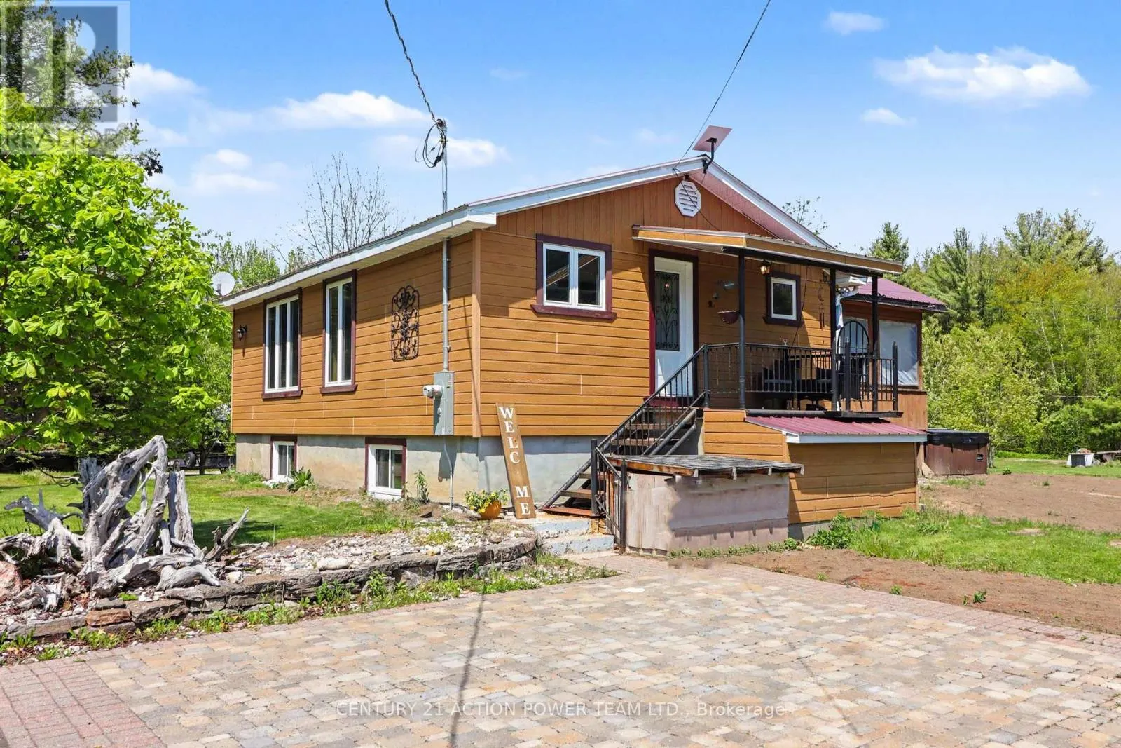 579 MONTEE LAJEUNESSE ROAD