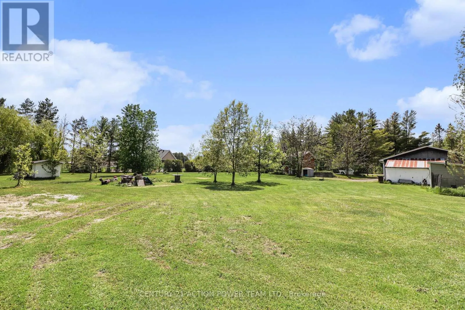579 MONTEE LAJEUNESSE ROAD
