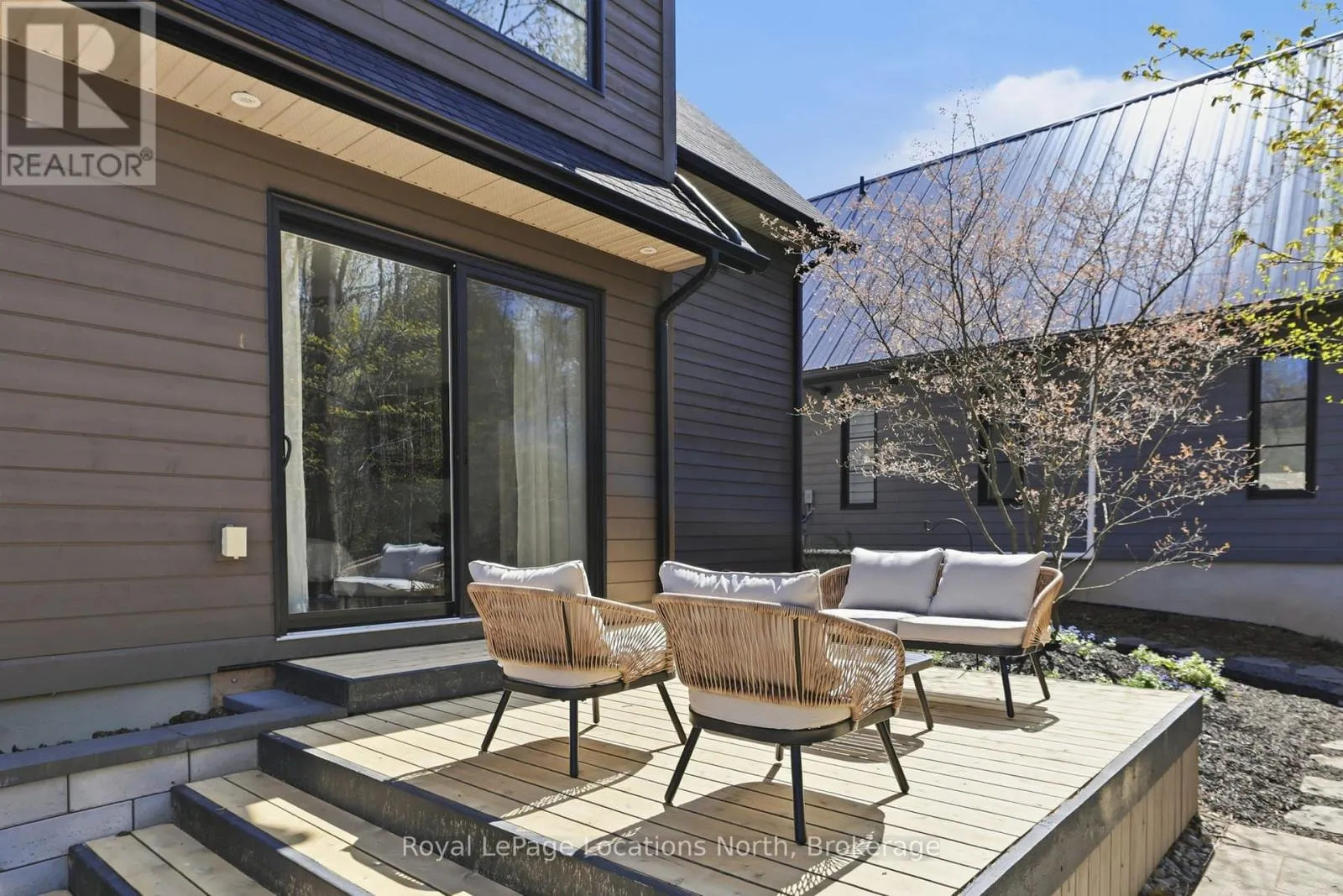 66 GORDON CRESCENT