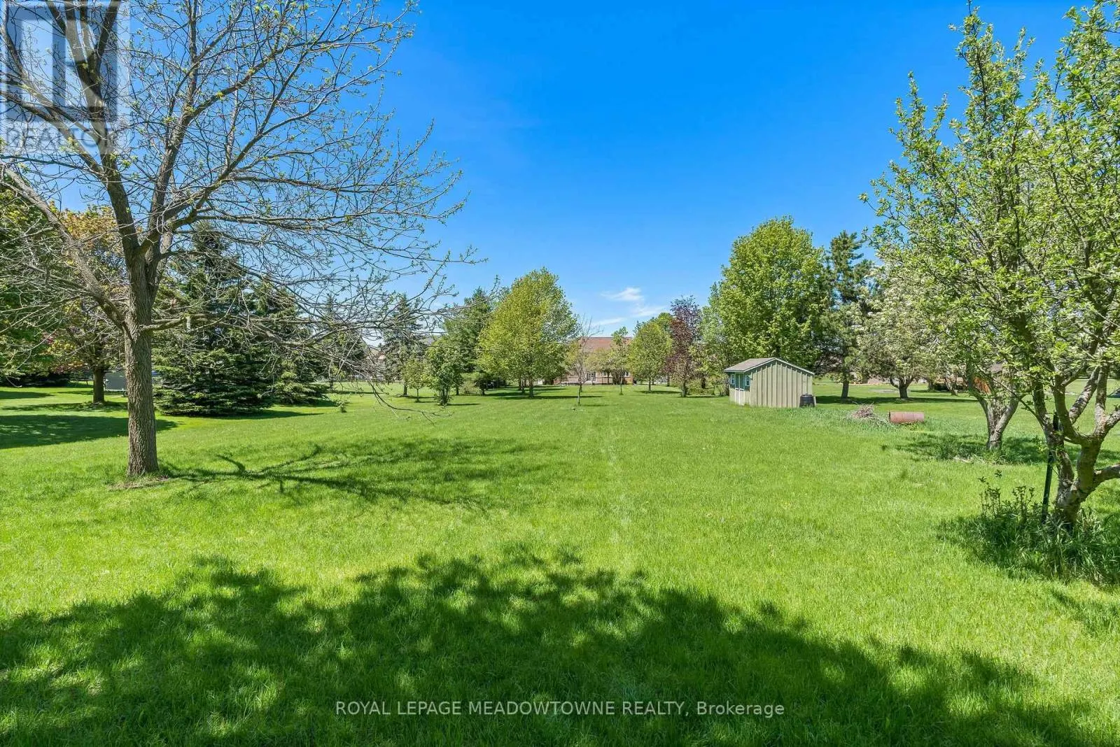 19 MCCULLOGH DRIVE