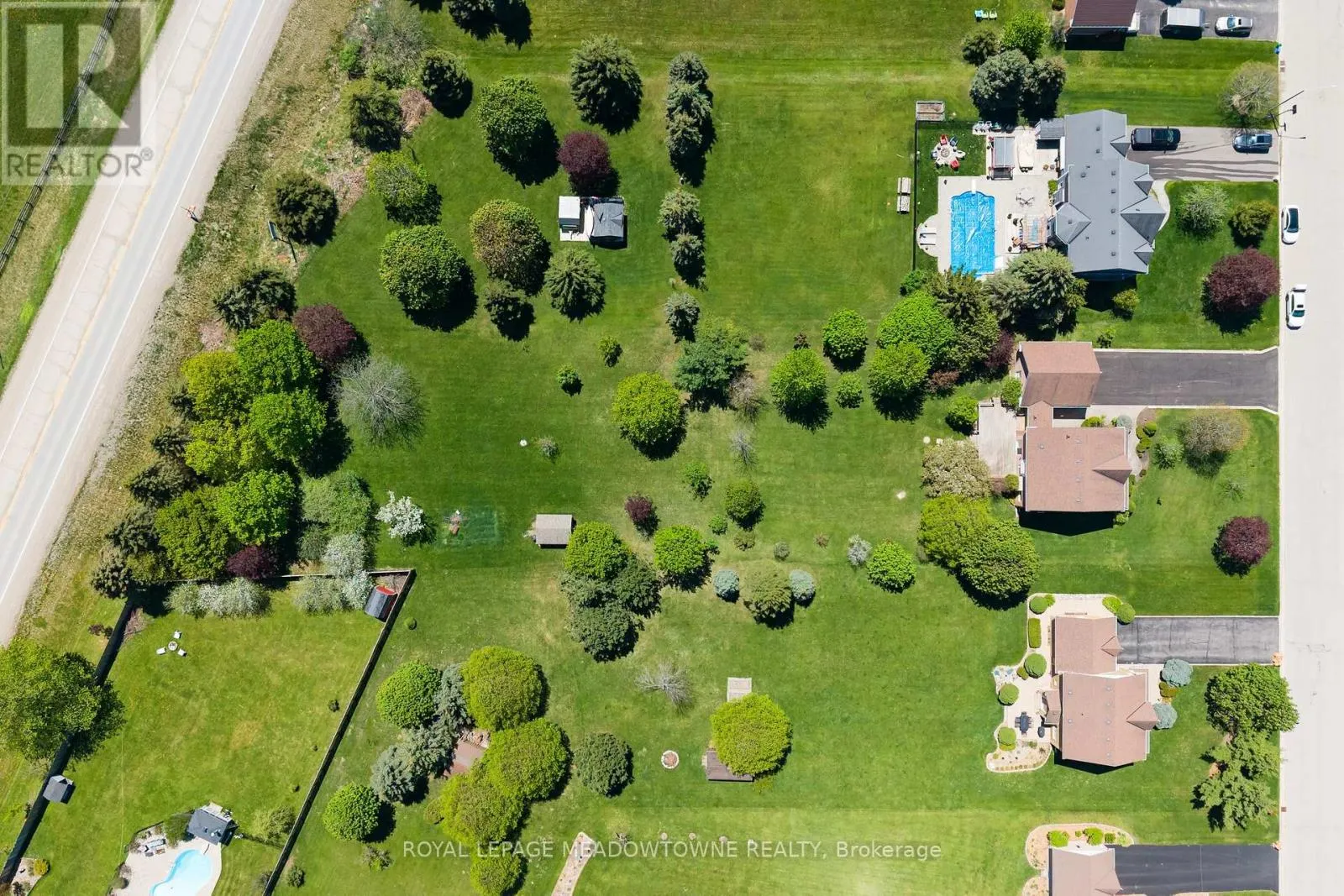 19 MCCULLOGH DRIVE