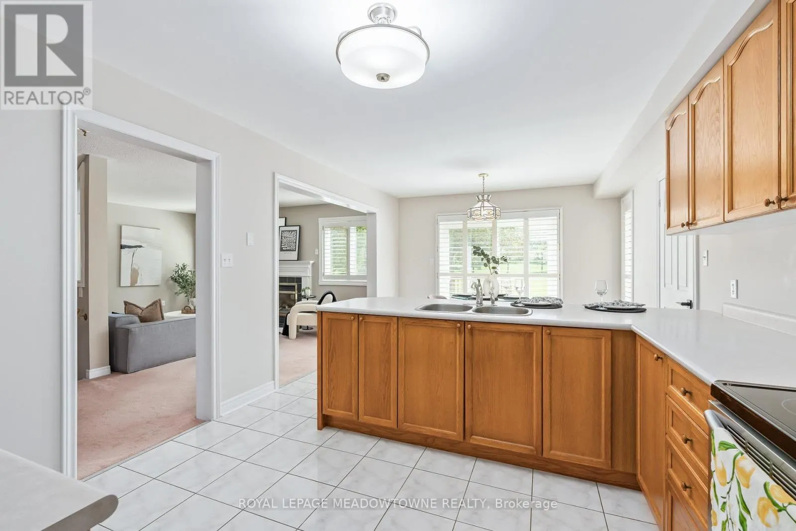 19 MCCULLOGH DRIVE