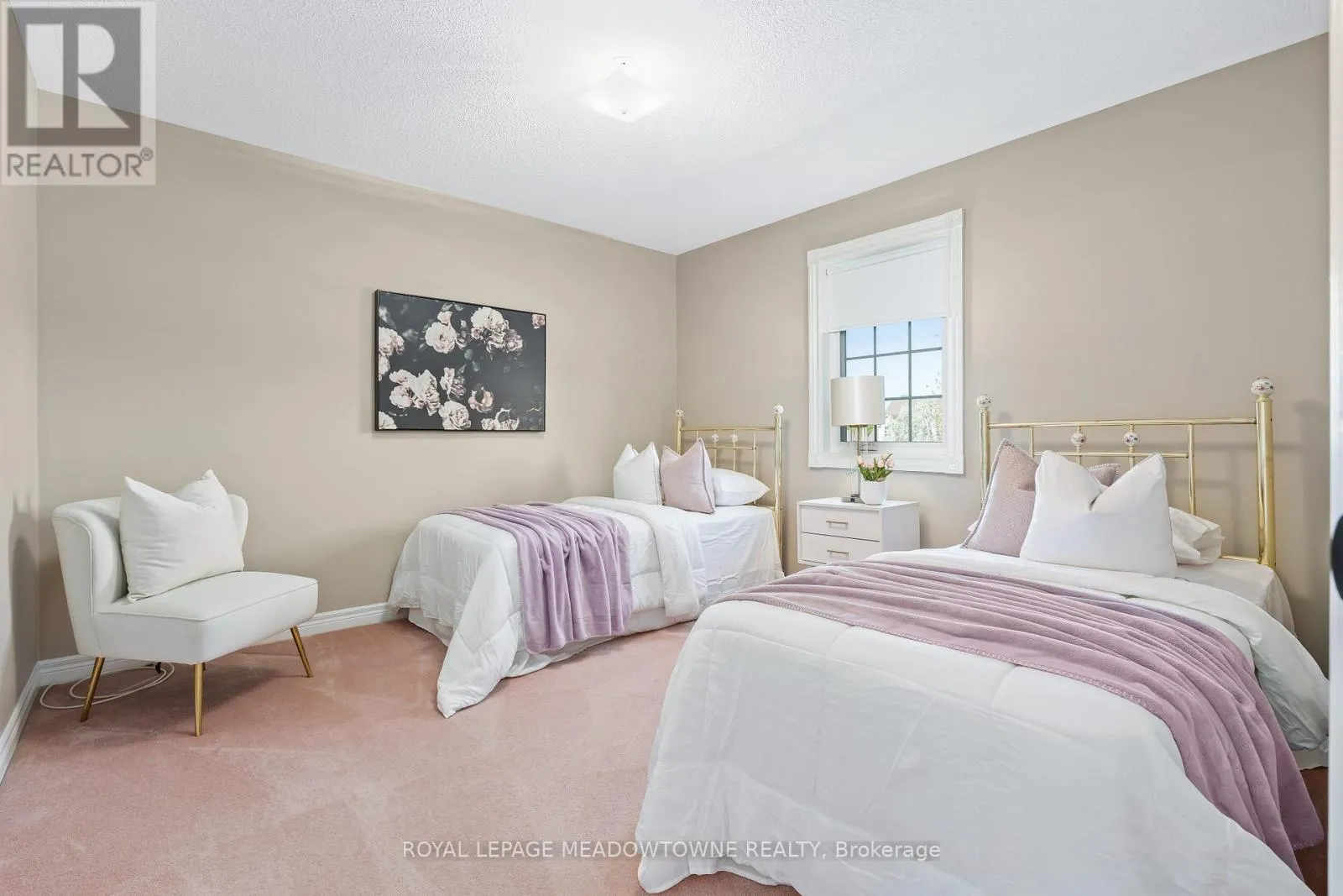19 MCCULLOGH DRIVE