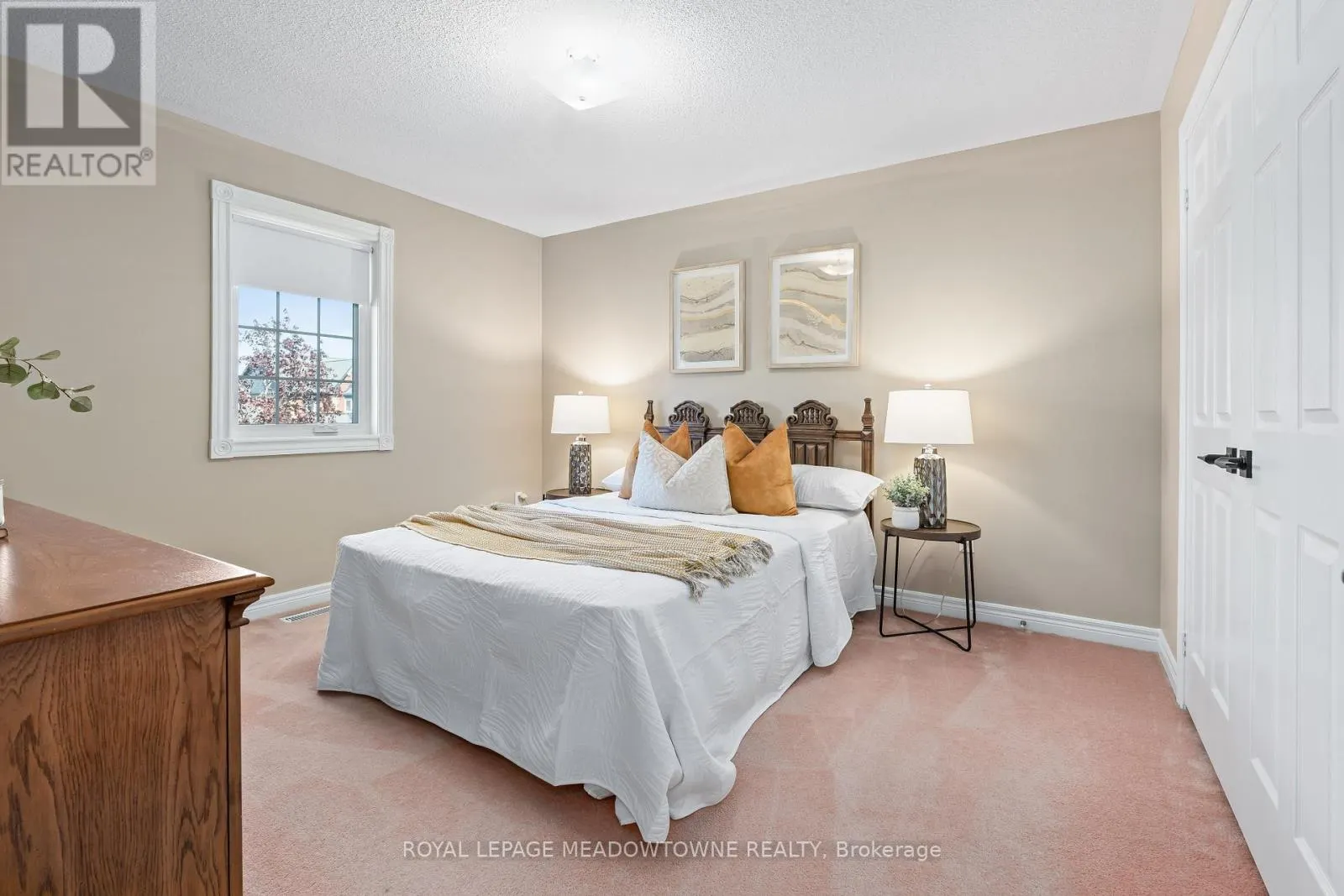 19 MCCULLOGH DRIVE