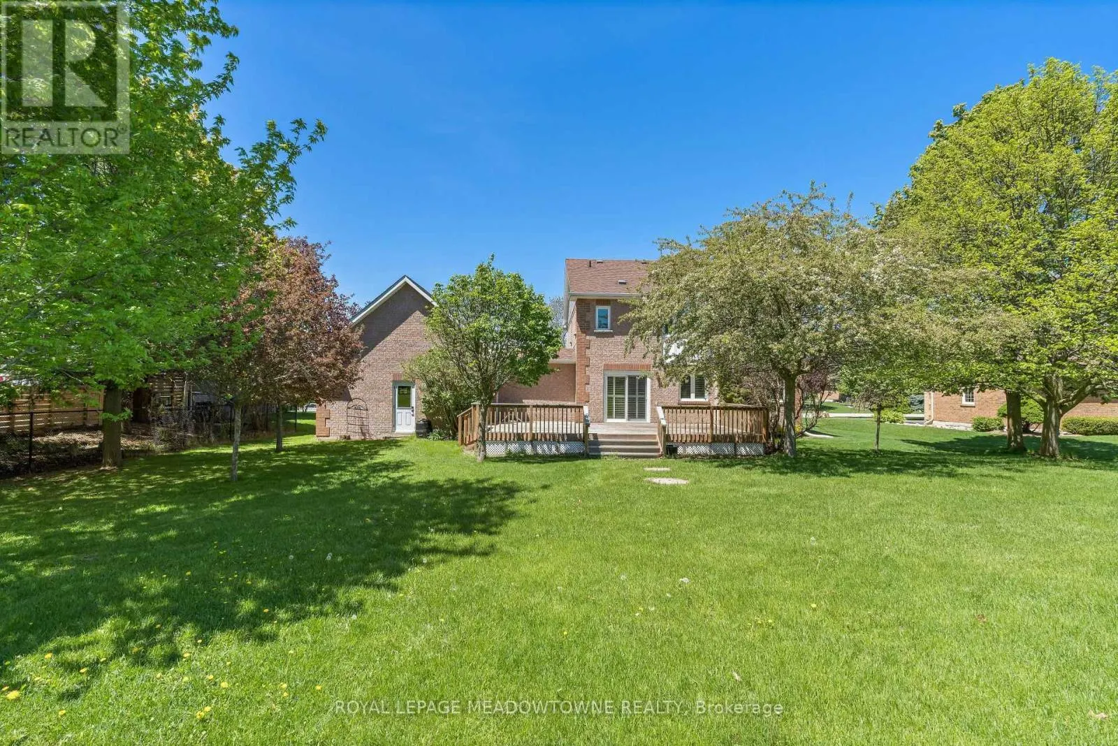 19 MCCULLOGH DRIVE