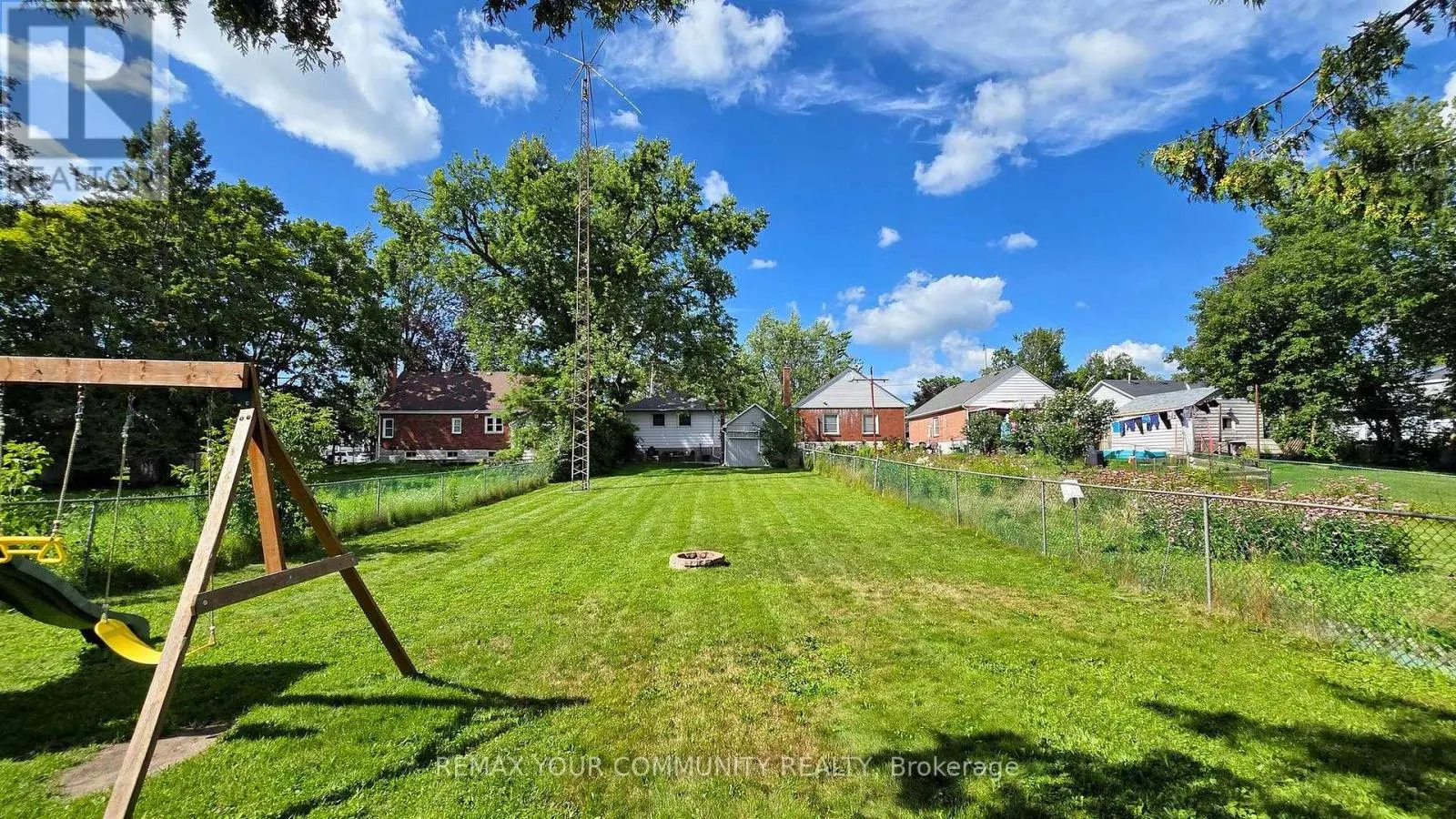 675 LUNDYS LANE