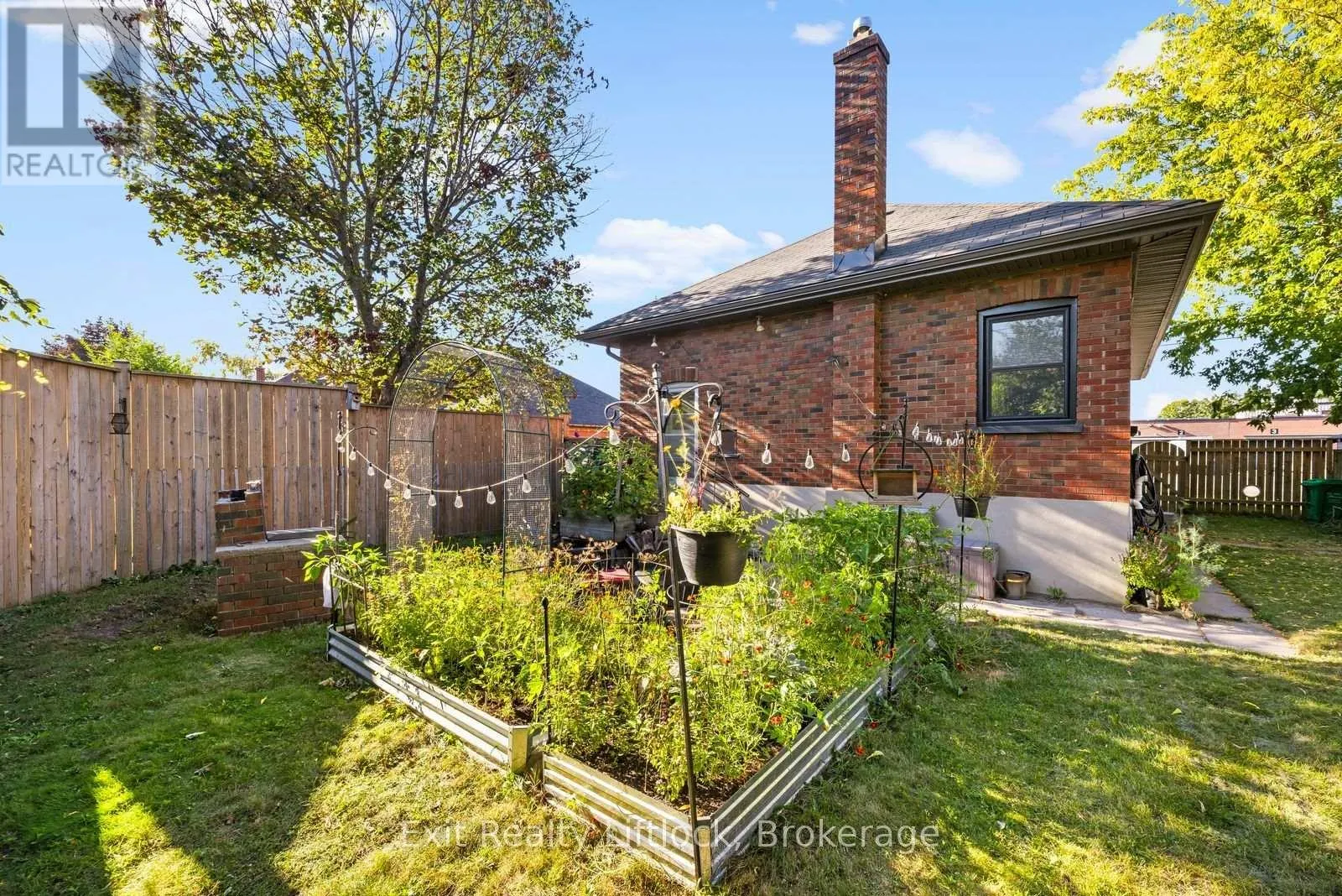 545 BRAIDWOOD AVENUE