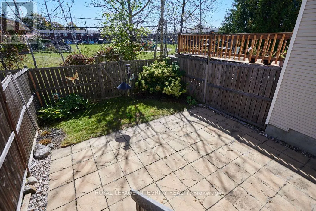 416 WISTERIA CRESCENT