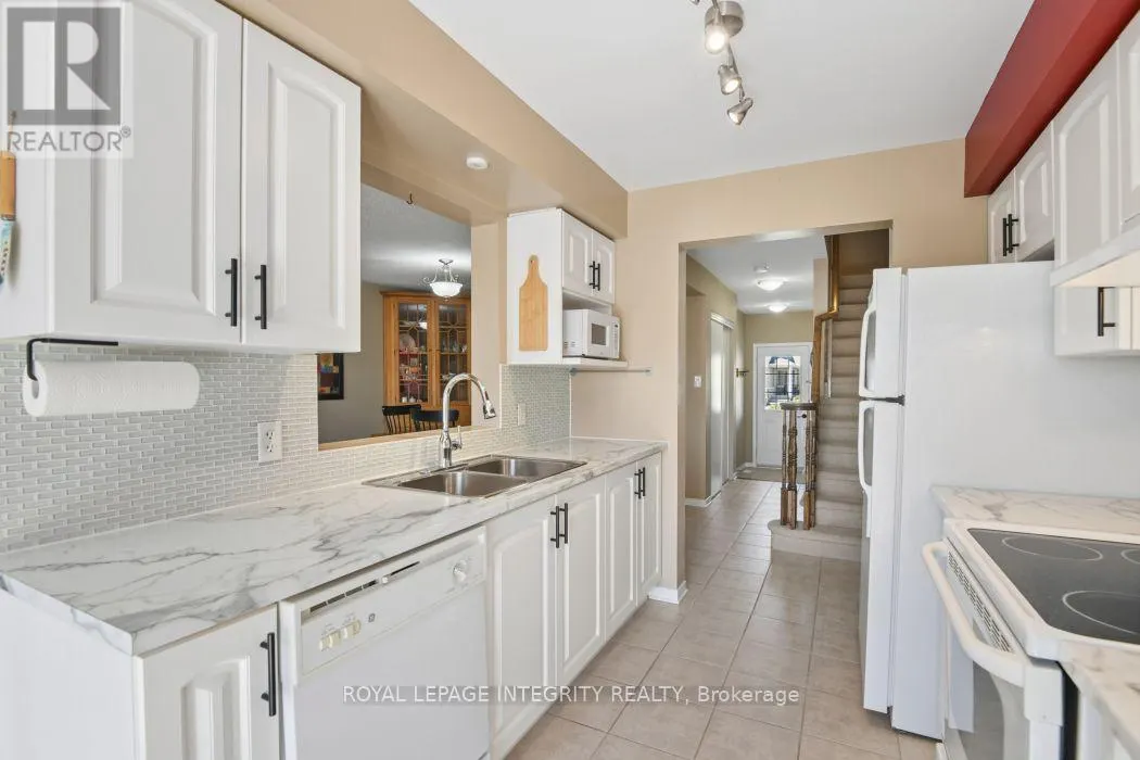 416 WISTERIA CRESCENT