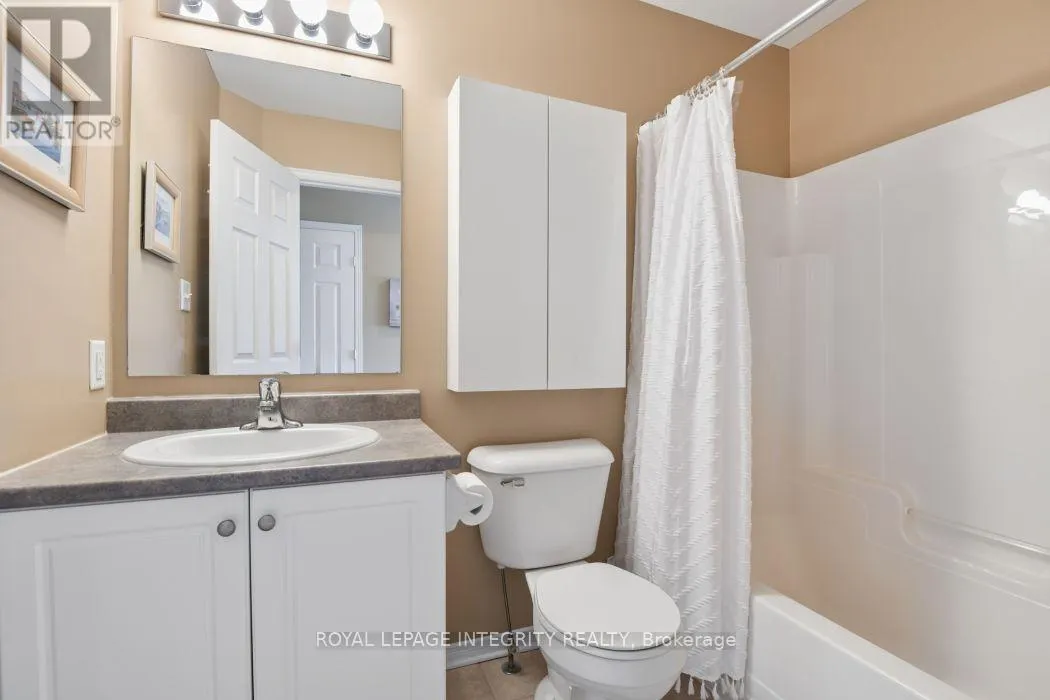 416 WISTERIA CRESCENT