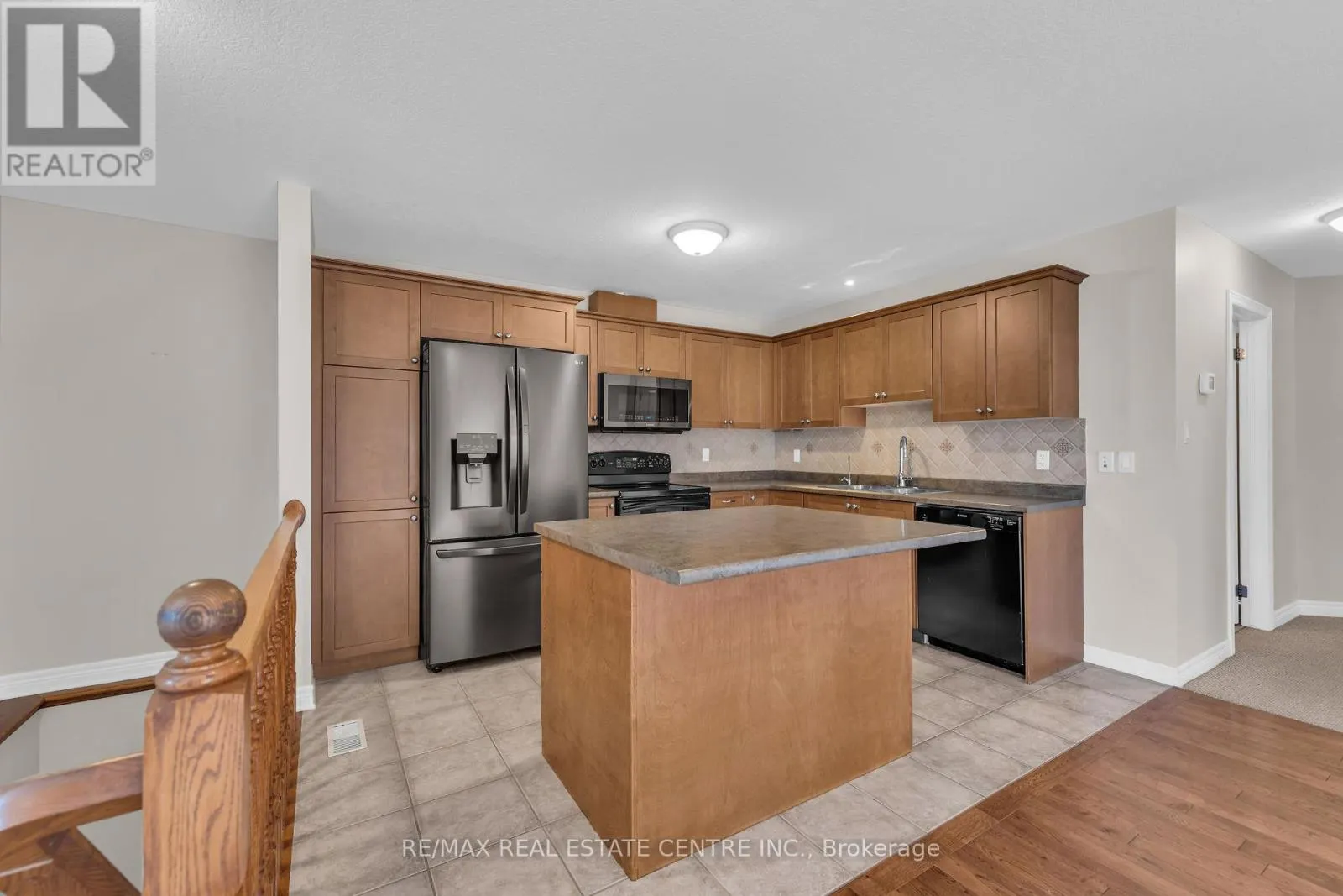 143 ANASTASIA BOULEVARD