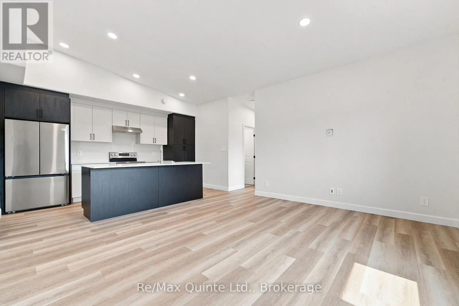 A - 5 SIENNA AVENUE #A