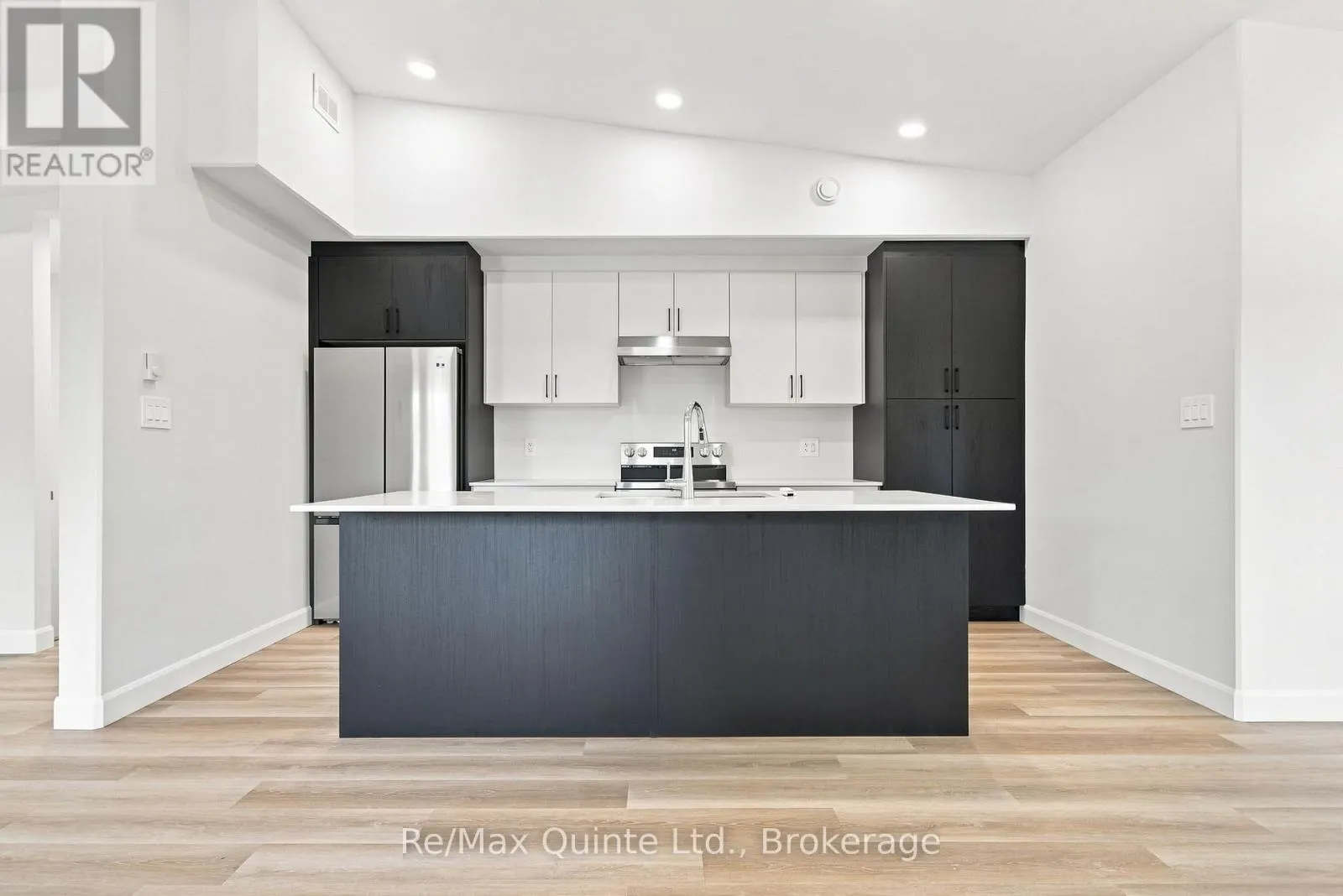 A - 5 SIENNA AVENUE #A