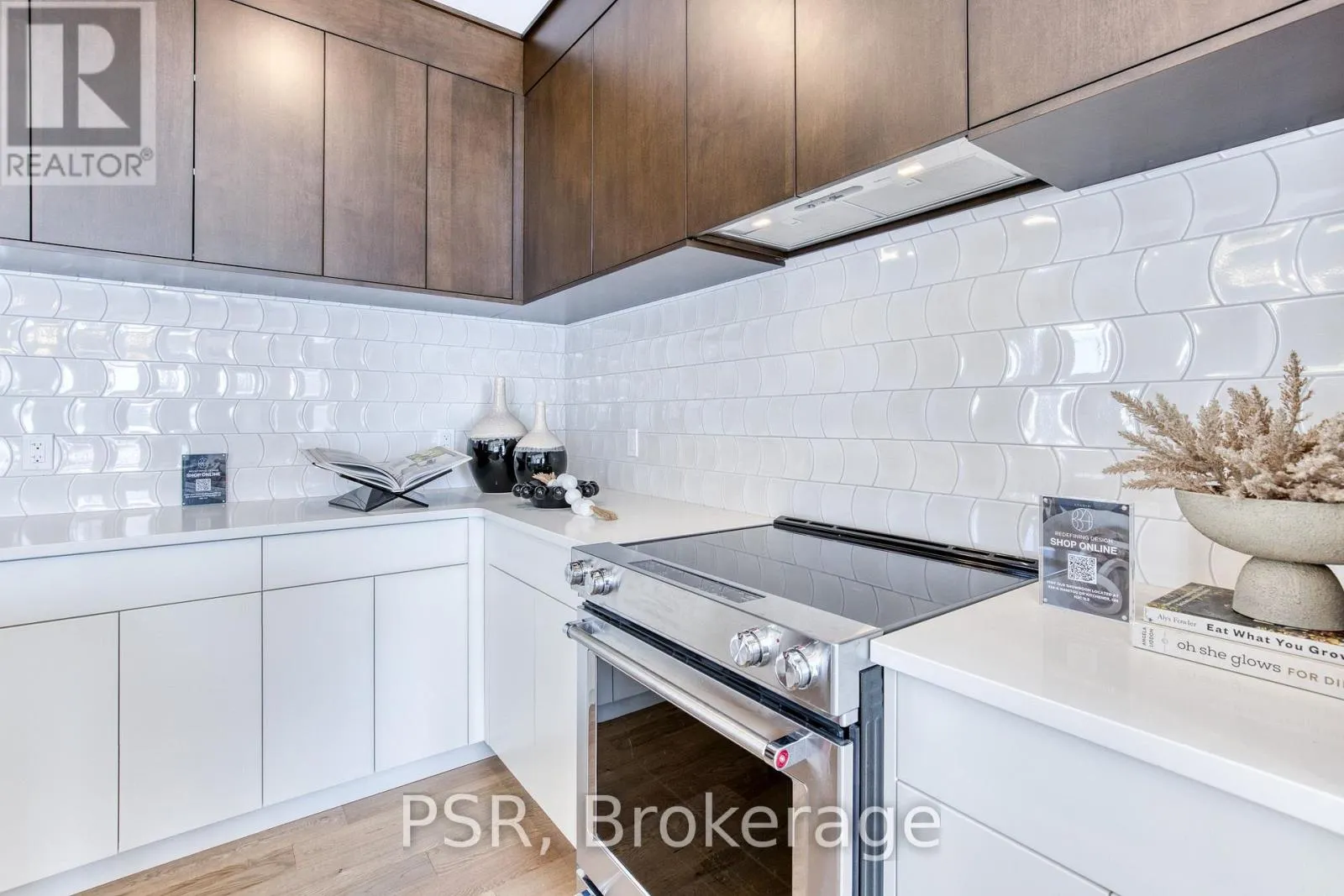 406 GREEN GATE BOULEVARD