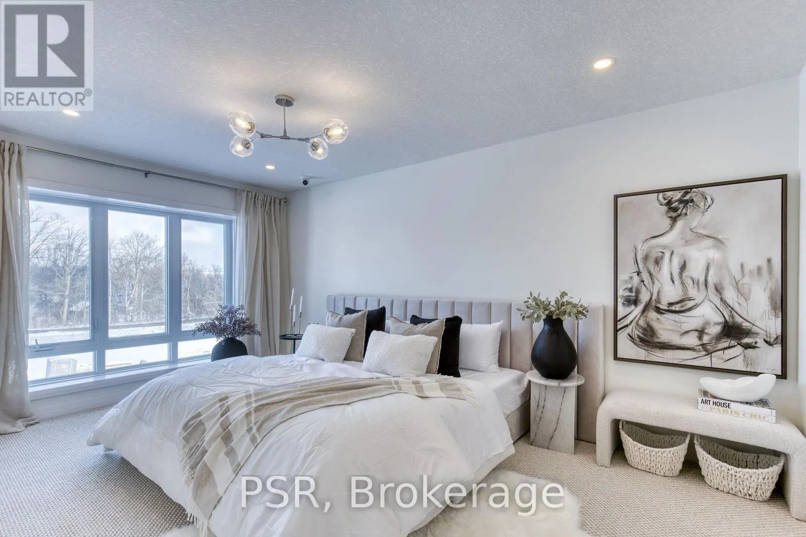 406 GREEN GATE BOULEVARD