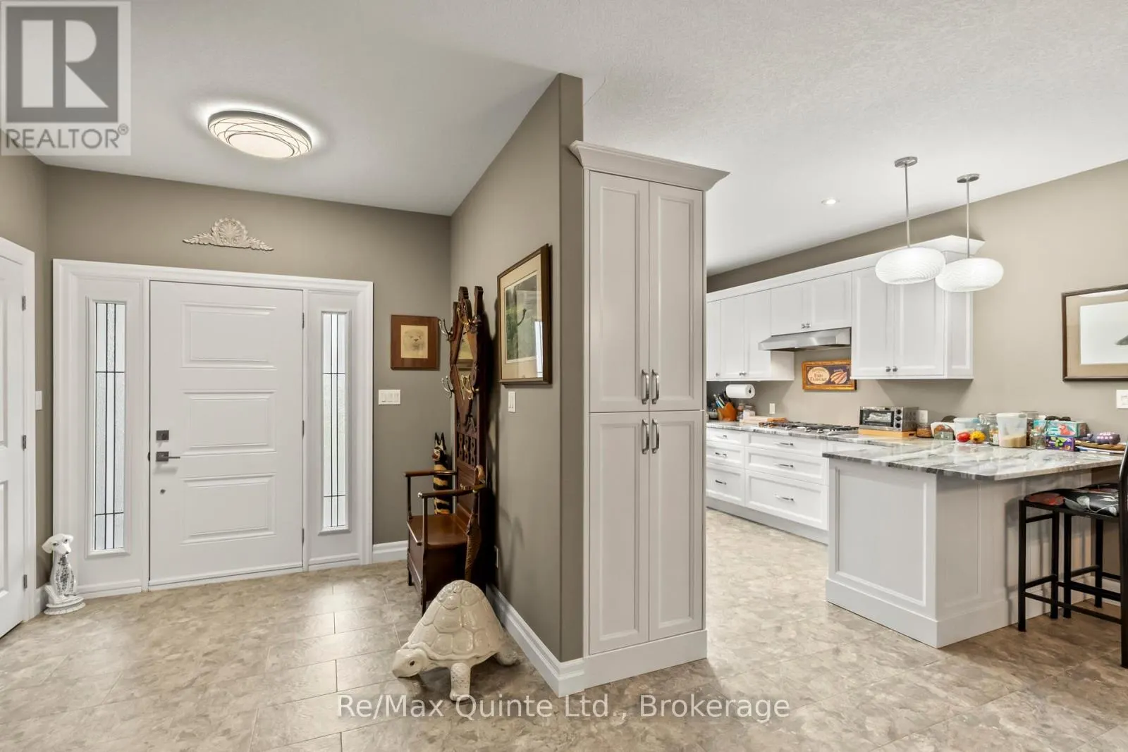 25 POWERLINE ROAD