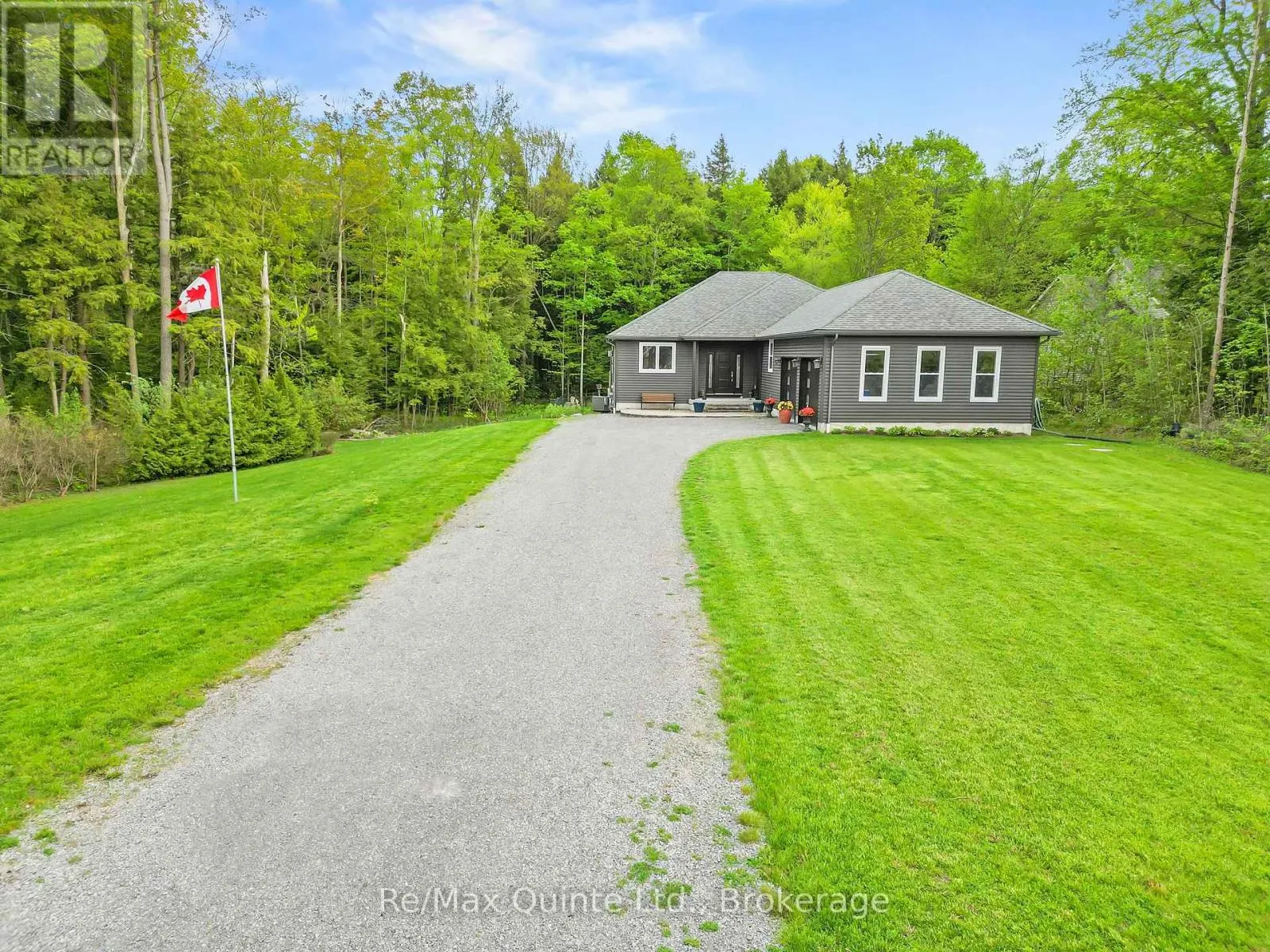 25 POWERLINE ROAD