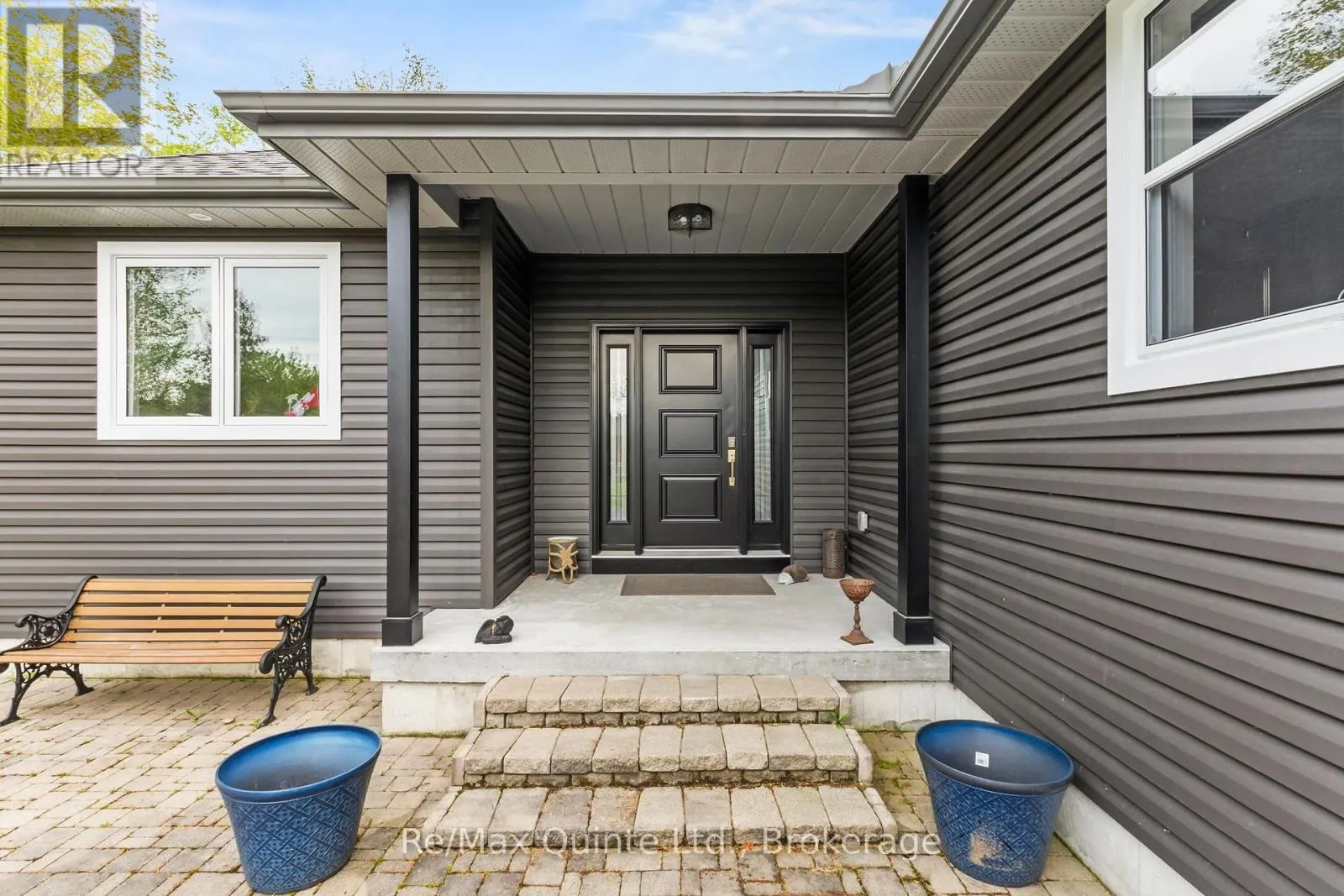 25 POWERLINE ROAD