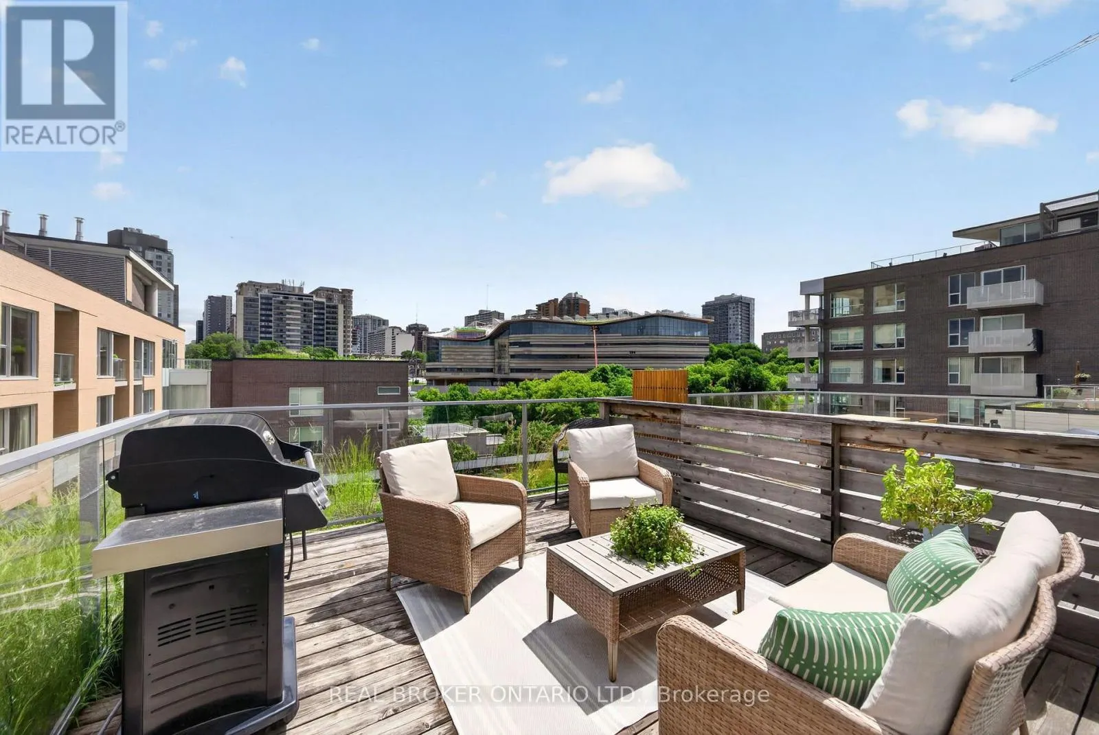 317 - 300 B LETT STREET