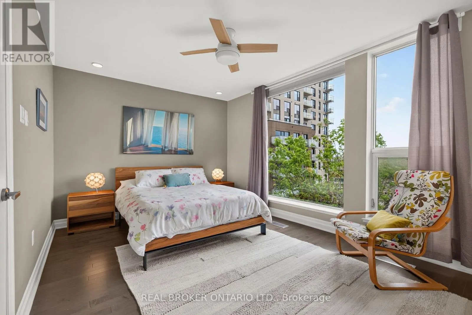 317 - 300 B LETT STREET
