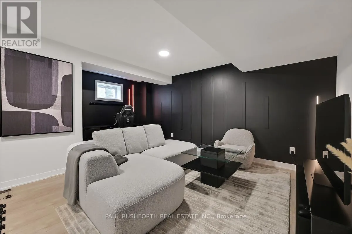 11 PUMICE PLACE