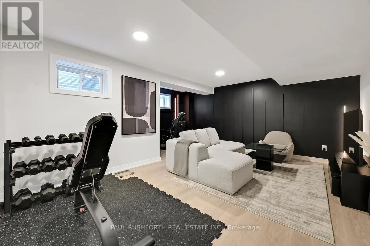 11 PUMICE PLACE