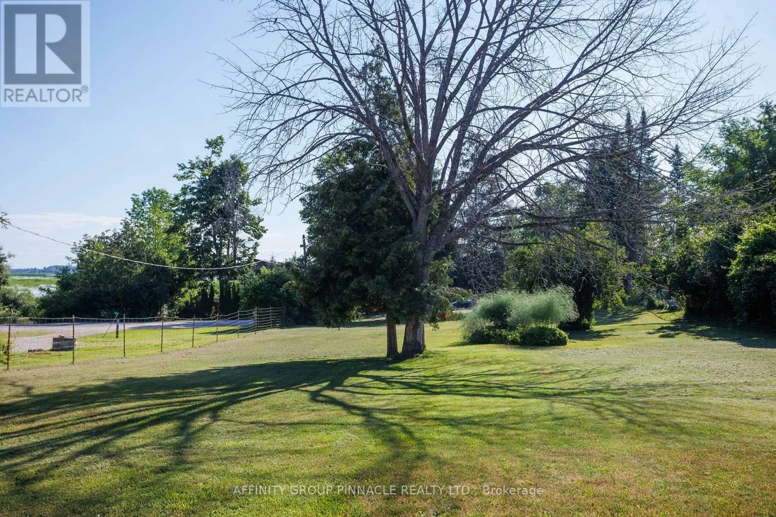 LT 14 BUTTERNUT DRIVE