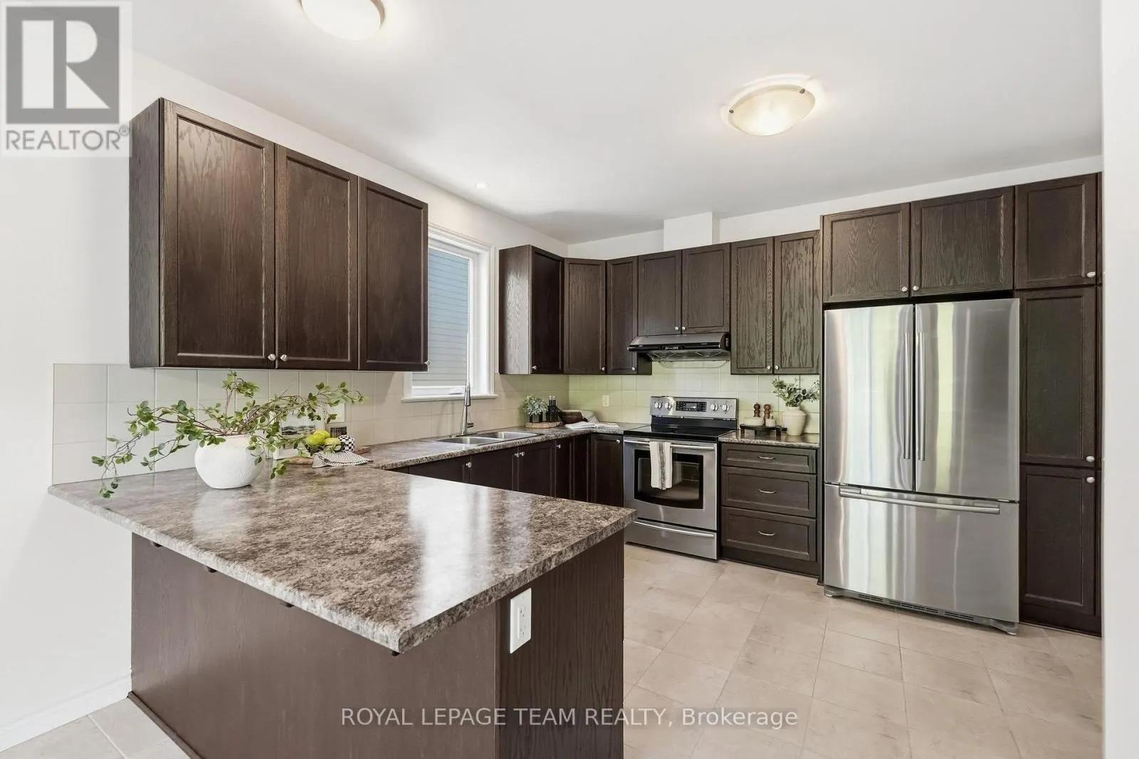 708 EAGLE CREST HEIGHTS